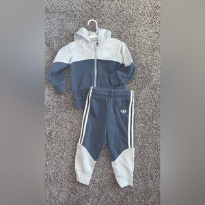 Toddler Adidas set!